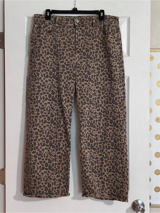 American Eagle Outfitters Denim - American Eagle Outfitters Women's Leopard Print Jeans